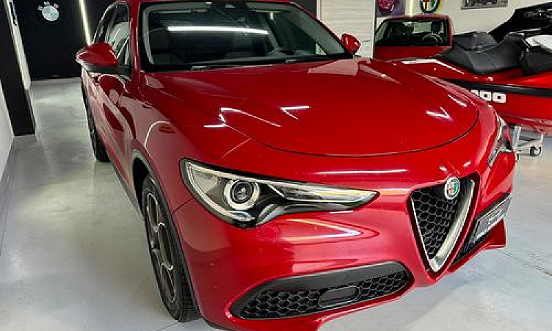 Alfa Romeo Stelvio 2...