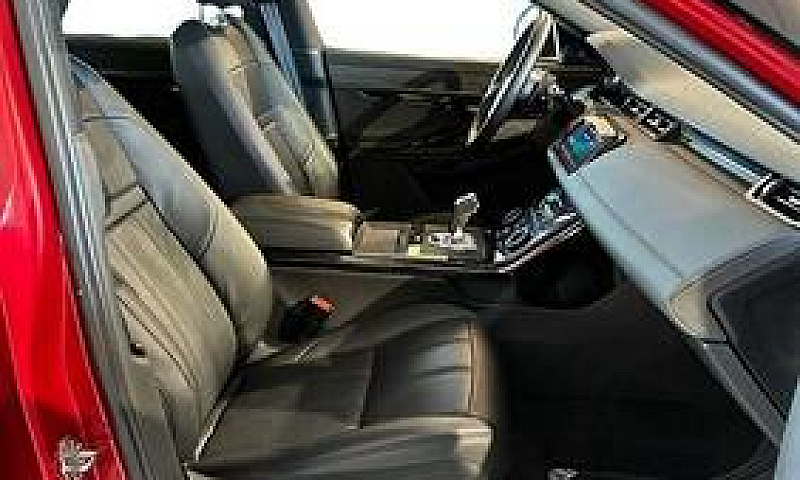 Land Rover Rr Evoque...