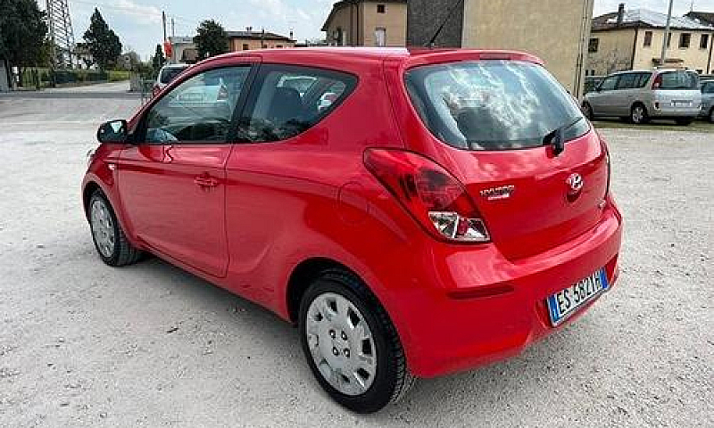 Hyundai I20 1.1 Crdi...