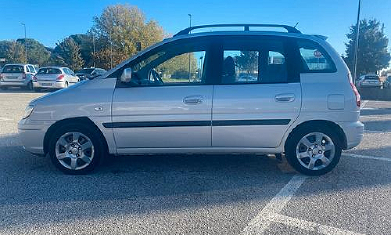 Hyundai Matrix 1.6 A...