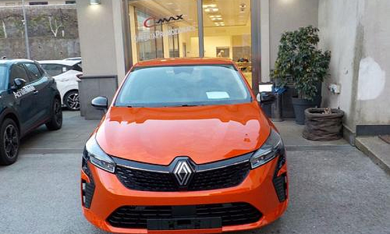 Renault Clio New - T...