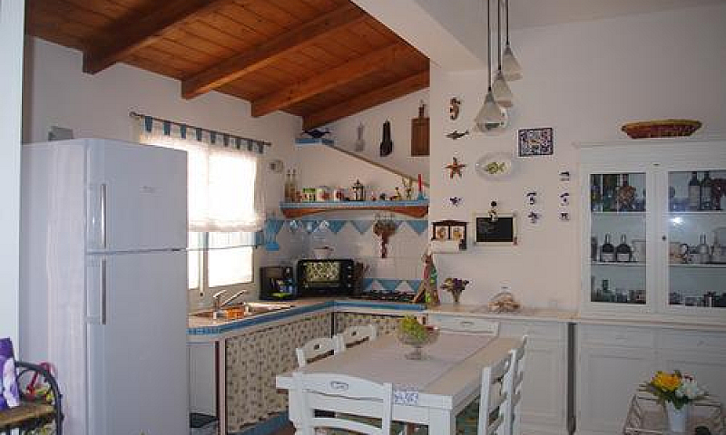 Casa Al Mare A Bugge...