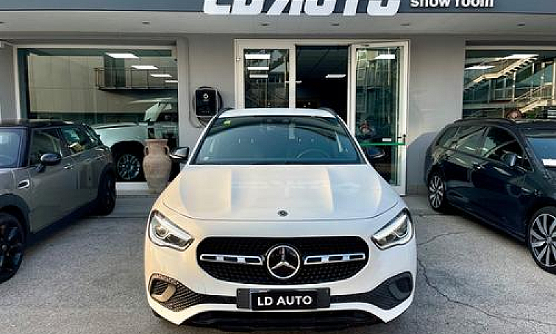 Mercedes-Benz Gla 20...