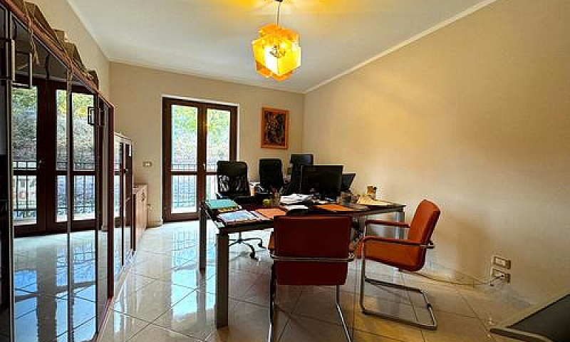 Viale Italia : Quadr...