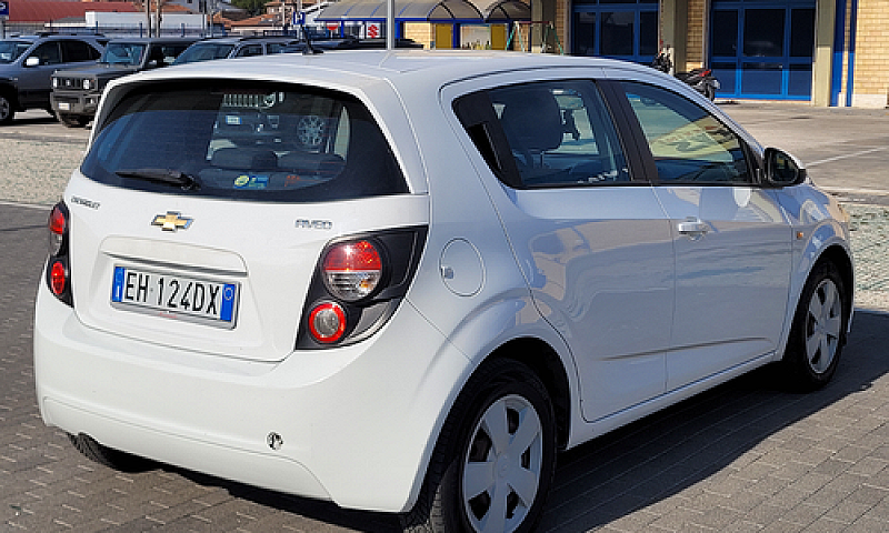 Chevrolet Aveo Neopa...