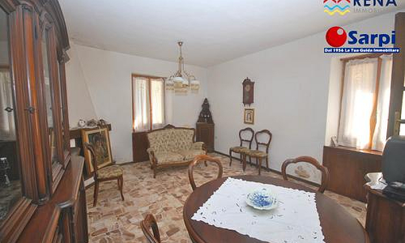 Palazzina Da Ristrut...