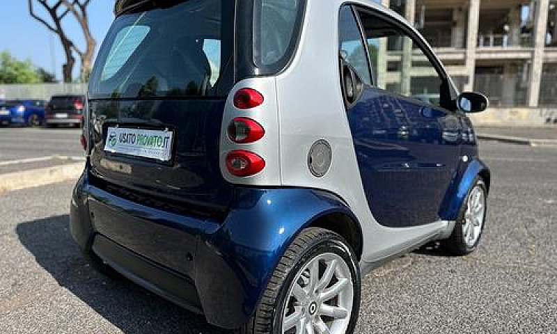 Smart Fortwo 700Cc 6...