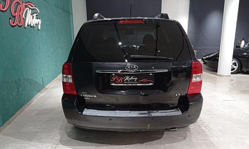 Kia Carnival 2.9 16V...