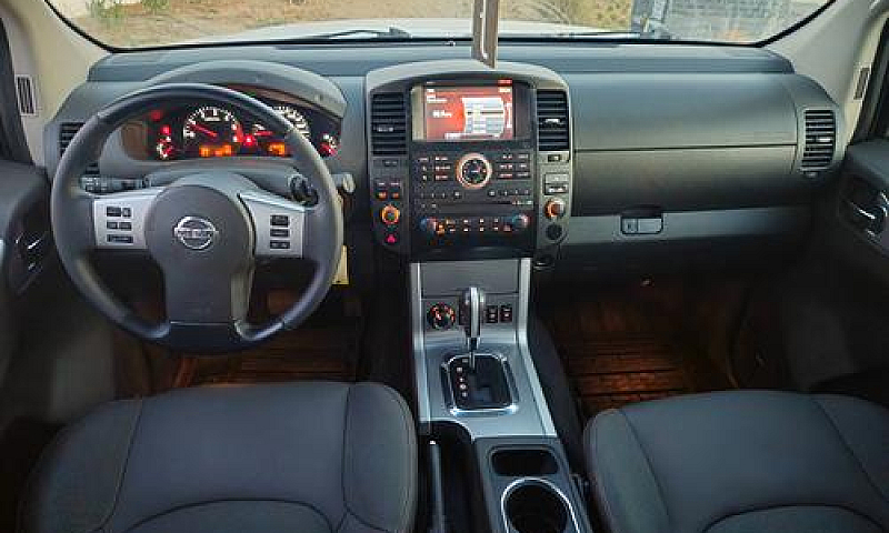 Nissan Navara...