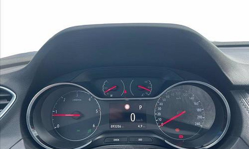 Opel Grandland X...