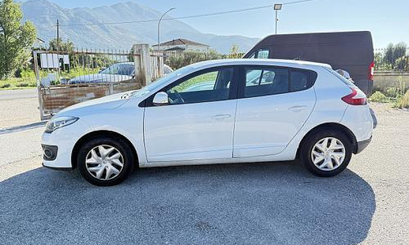 Renault Megane 1.5 D...
