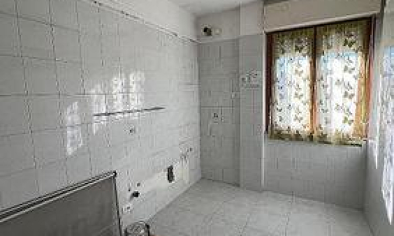 Trilocale Con Cucina...