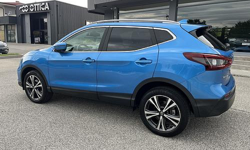 Nissan Qashqai 1600 ...