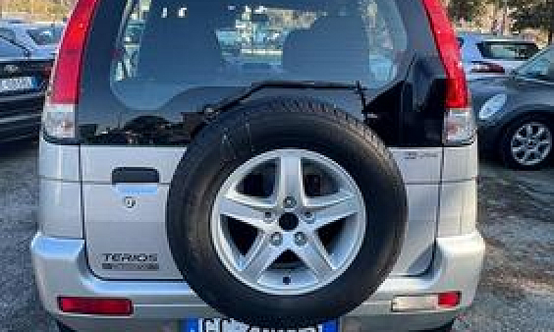 Daihatsu - Terios - ...