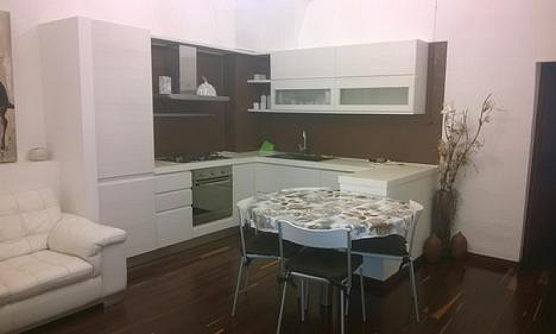 Casa + Garage...