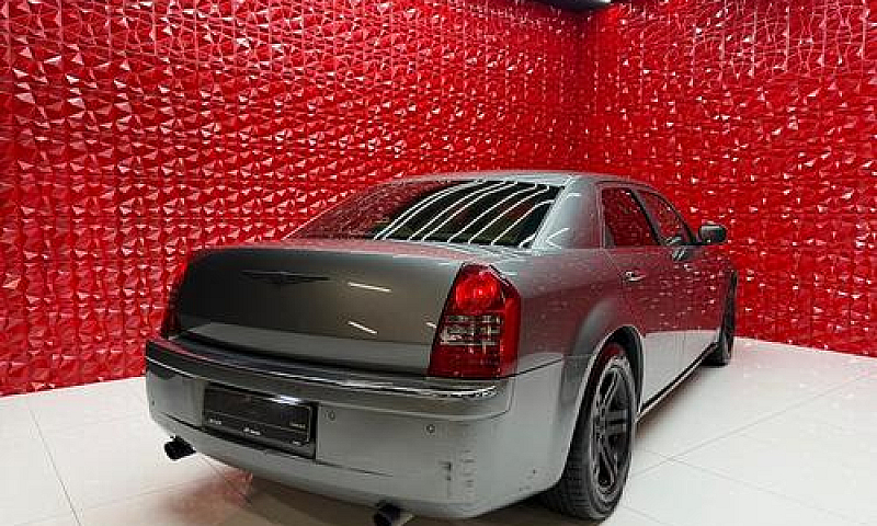 Chrysler 300C 3.0 V6...