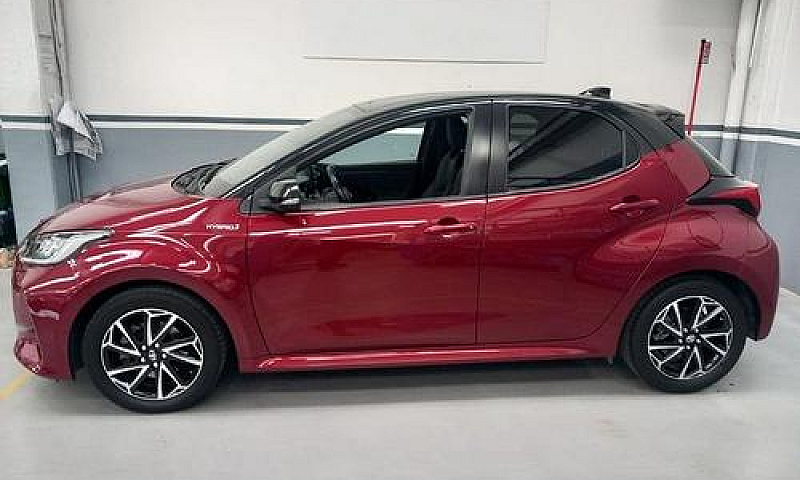 Toyota Yaris Iv 2020...