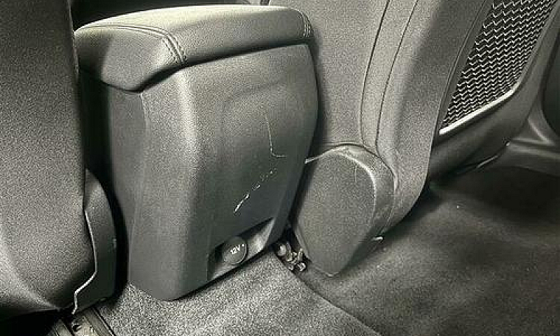 Ford Focus Active Co...