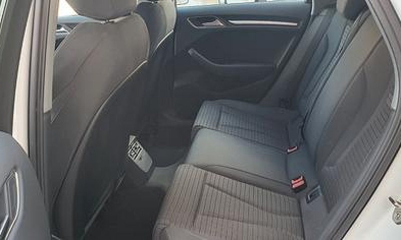 Audi A3 1.6 Tdi S Tr...