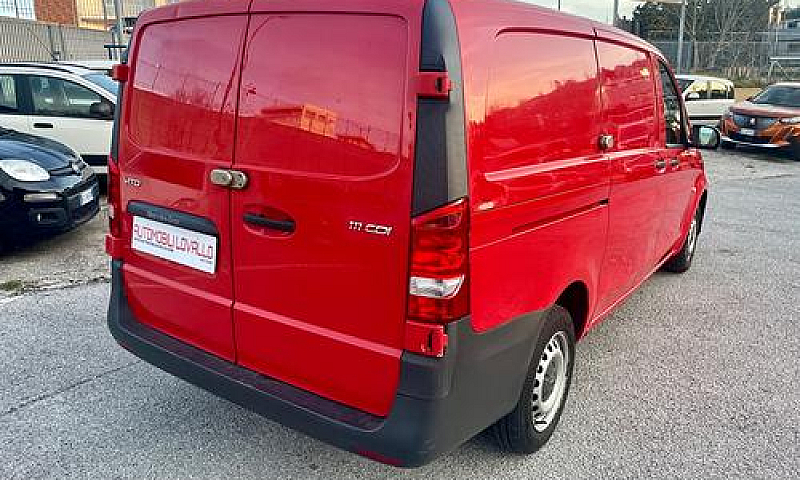 Mercedes-Benz Vito 1...