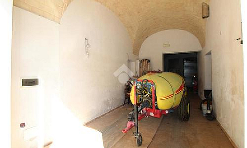 2 Locali A Lucera...