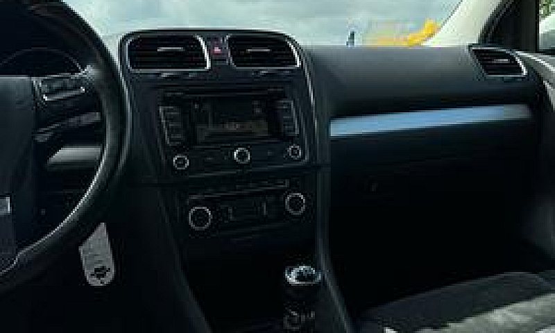 Volkswagen Golf 1.4 ...