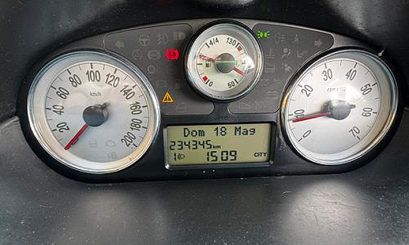 Lancia Ypsilon Momo ...