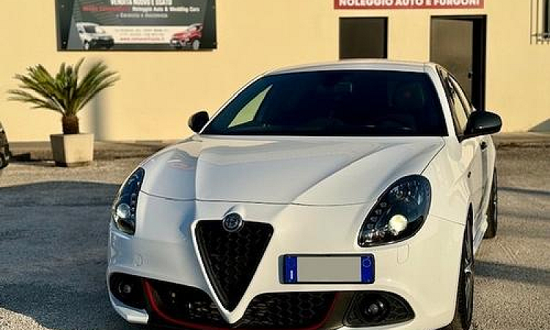 Alfa Romeo Giulietta...