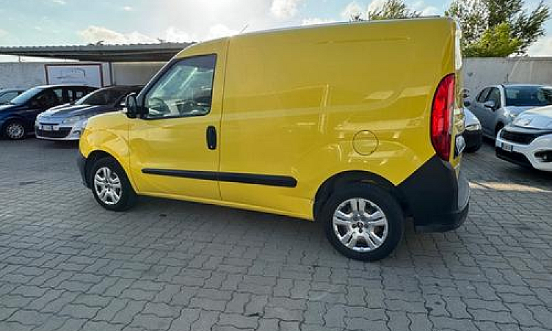 Fiat Doblò 1.3 Mjt 9...