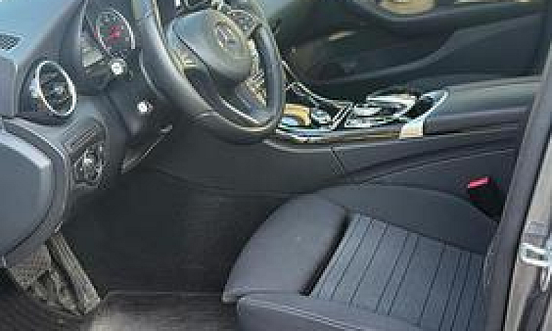 Mercedes Benz C220...