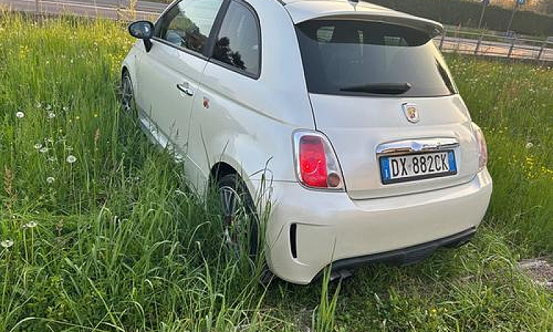 Abarth 500 1.4 Turbo...