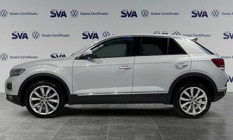 Volkswagen T-Roc 1.6...