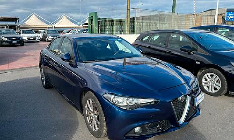 Alfa Romeo Giulia 2....