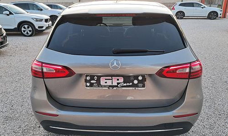Mercedes B 180 D Aut...
