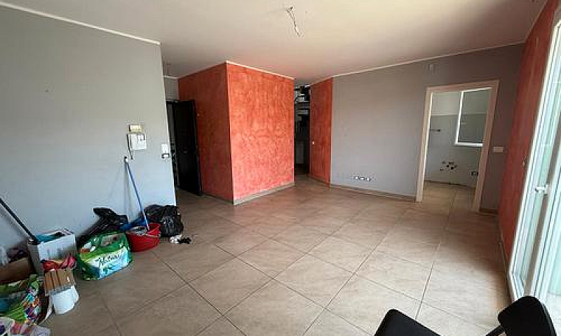 Duplex Pentalocale C...