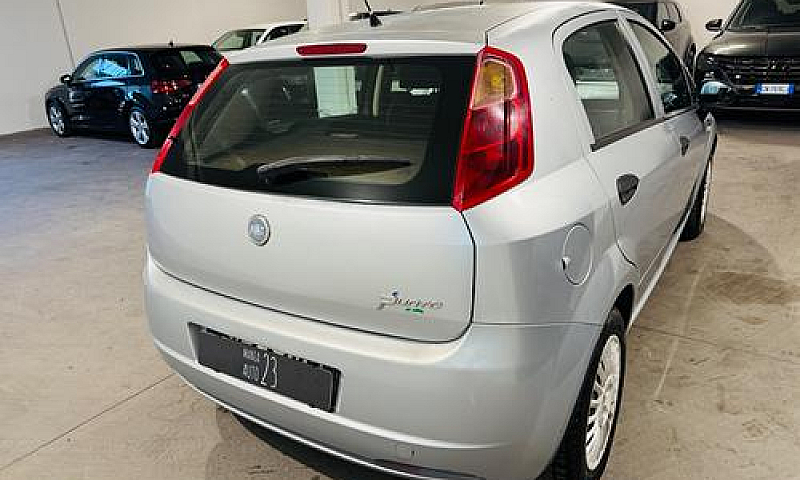Fiat Grande Punto 1....