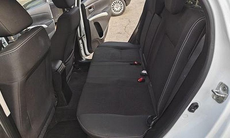 Suzuki S Cross...