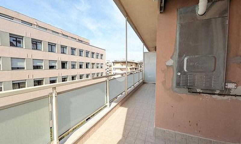 3 Locali A Pescara...