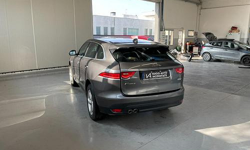 Jaguar F-Pace 2.0 D ...