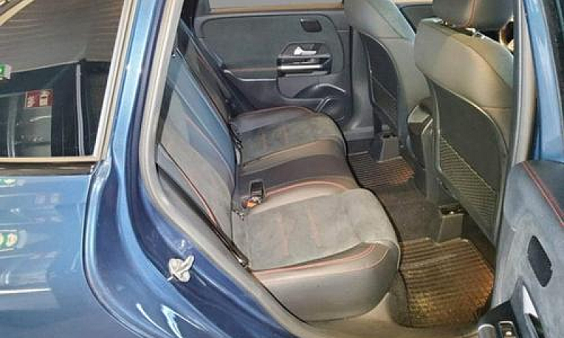 Mercedes-Benz B 180 ...