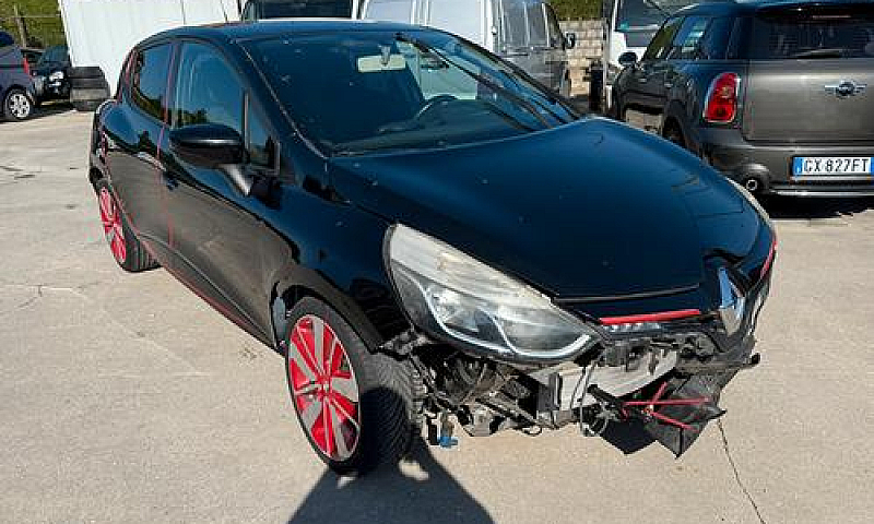 Renault Clio 1.5Tdci...