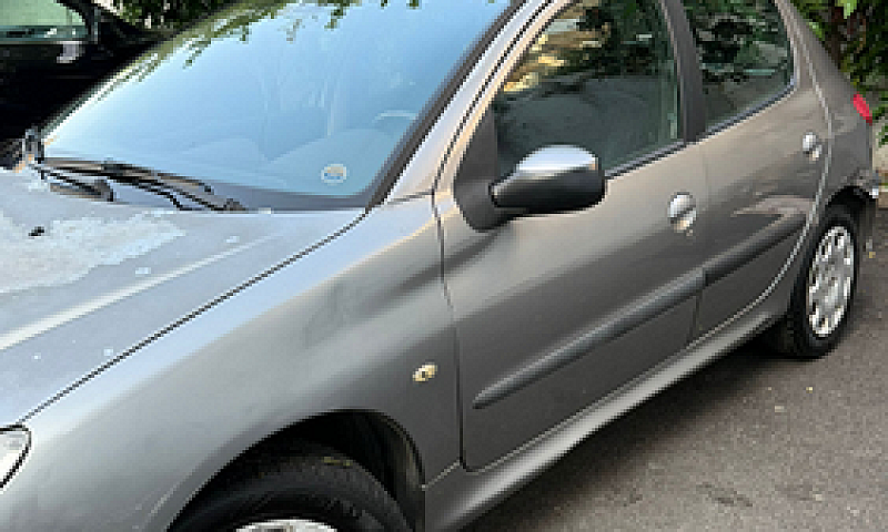 Peugeot 206 Diesel 1...