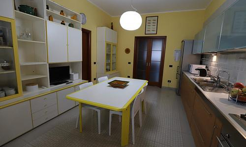 Appartamento Da Priv...