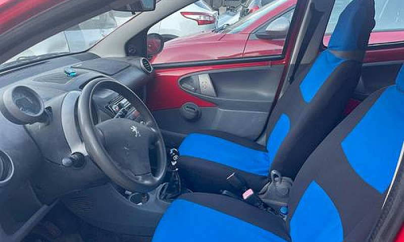 Peugeot 107 1.0 68Cv...