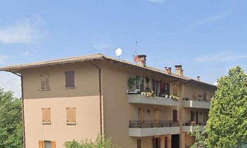 Appartamento A Loian...