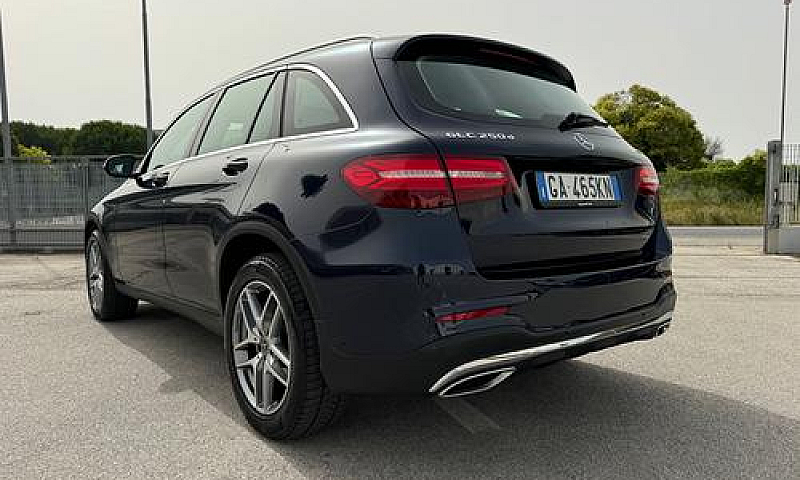 Mercedes-Benz Glc 25...