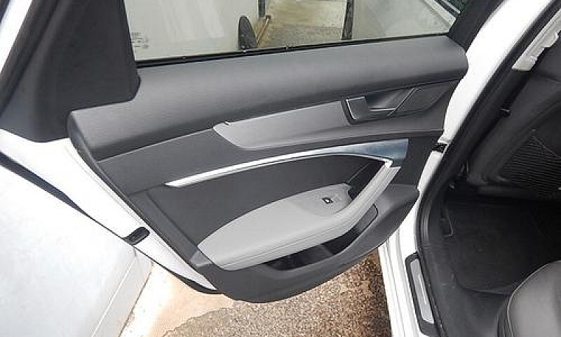 Audi A6 Avant 55 2.0...
