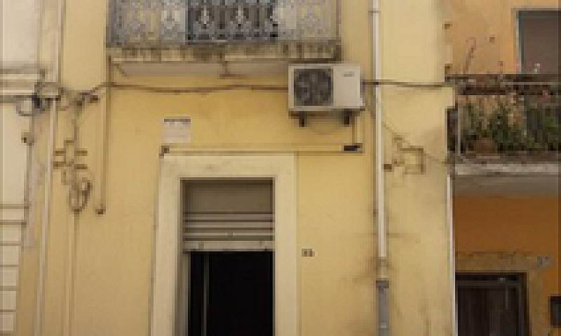 Palazzotto Indipende...