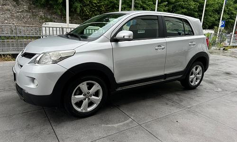 Toyota Urban Cruiser...