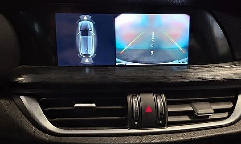 Alfa Romeo Stelvio 2...